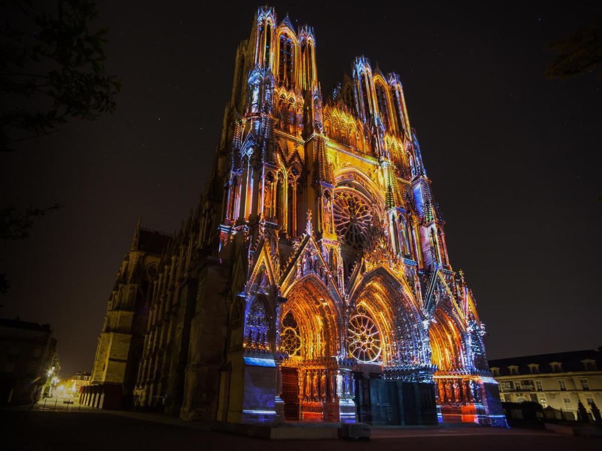 The Sweetness Of Champagne, Hyper-Centre Reims Exterior foto
